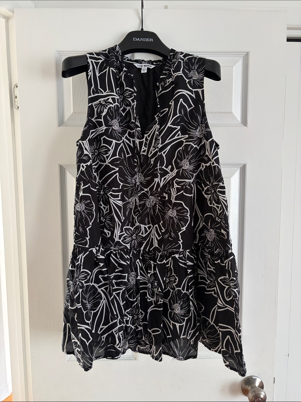 Steve Madden Black & White Floral Mini Dress